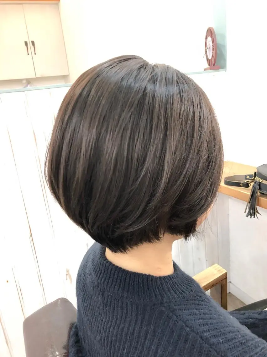 ショート カラー ハンサムショート エドルカラー グレージュ ショートヘア 西村 ようこのヘアスタイル