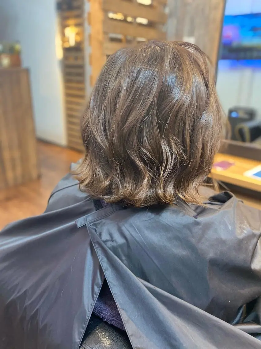 ショート カラー 透明感カラー Luzir⭐︎ GEN⭐︎のヘアスタイル