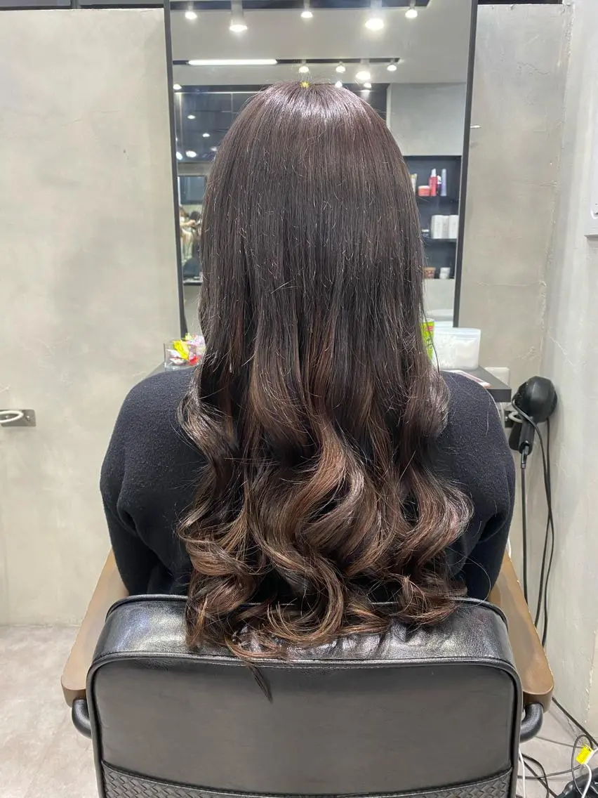 セミロング カラー ヘアアレンジ ショートボブ シールエクステ セミロングパーマ バレイヤージュ 透明感カラー FAAM Tsuneのヘアスタイル