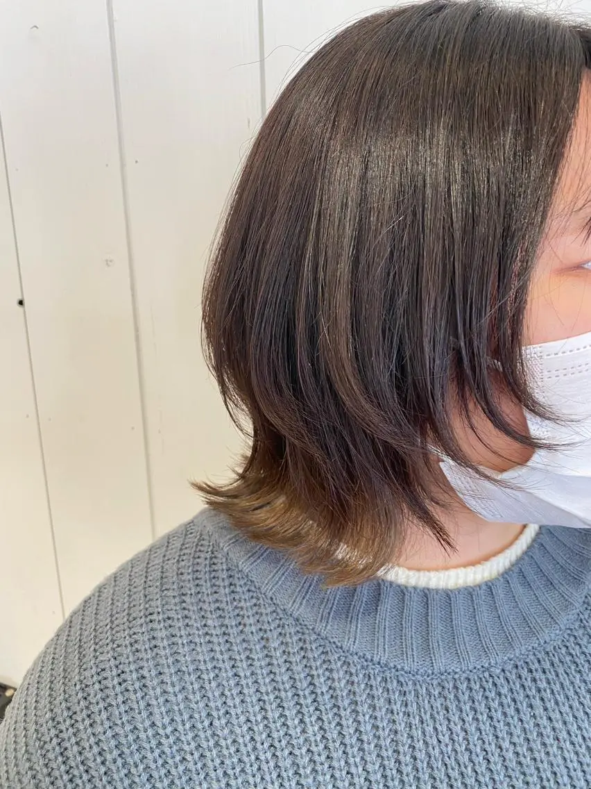 ミディアム ウルフカット 🫧顔周りカット 🫧樫村優香のヘアスタイル