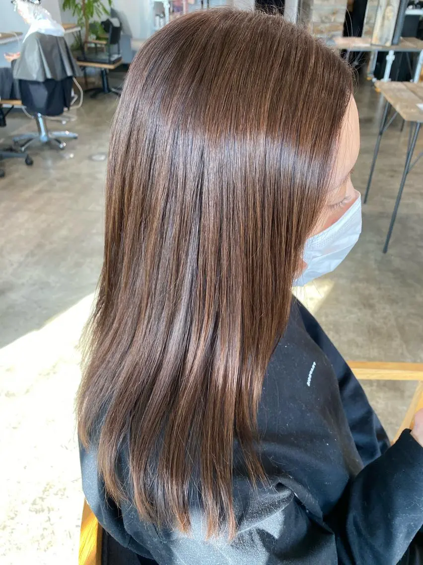 セミロング カラー ベージュカラー ヘアカラー トリートメント 🌼透明感艶カラー オリーブ🌼河村咲のヘアスタイル
