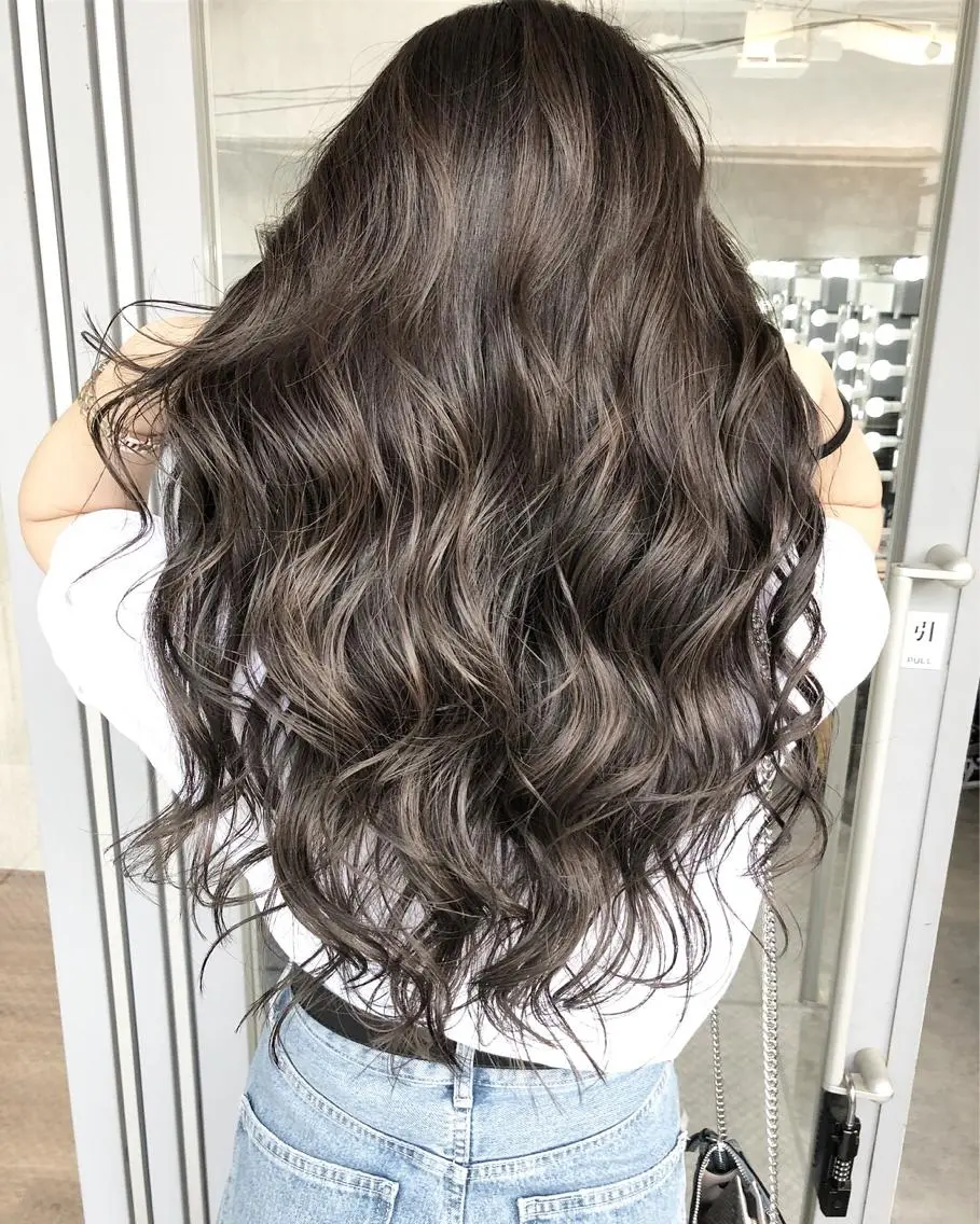 ロング カラー ブルーカラー ブルージュ レイヤーカット BLend 渋谷のヘアスタイル