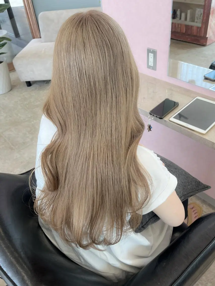 ロング カット ヘアカラー トリートメント MATTY yoshika 🐻のヘアスタイル