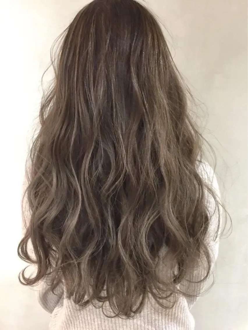カラー グレージュ ハイライトカラー 🔥メンズ特化🔥 永瀬椋のヘアスタイル