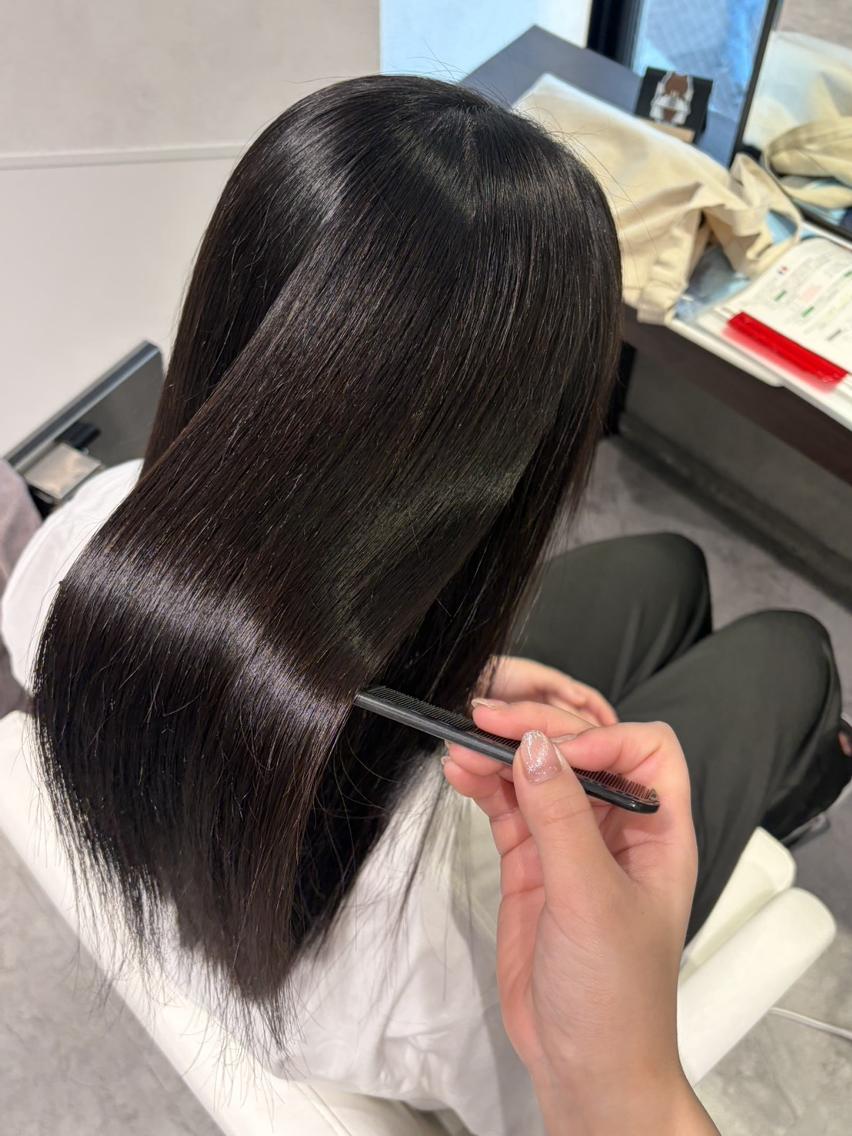 ロング カット 縮毛矯正 縮毛矯正特化☔️ 竹口はるかのヘアスタイル