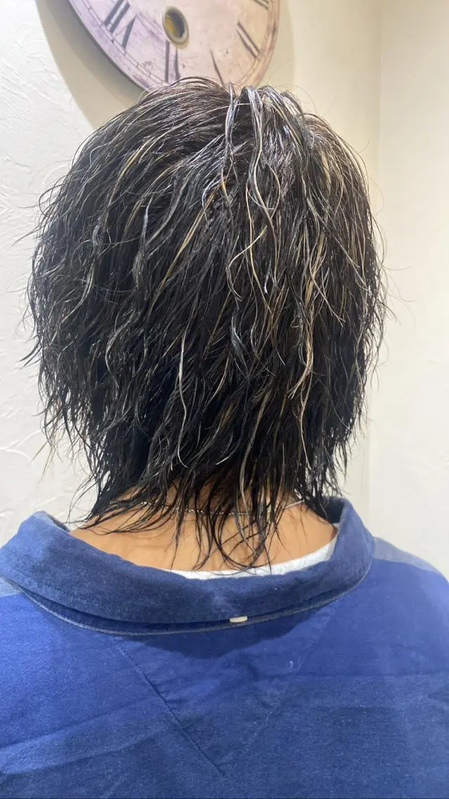 ショート カラー メンズ メンズハイライト ハイライトカラー ハイライト 前橋 姫奈のヘアスタイル