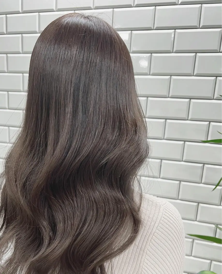 ロング カラー ブリーチ ダブルカラー インナーカラー 髪質改善 韓国風ヘア カット ヘアカラー newi ナカノのヘアスタイル