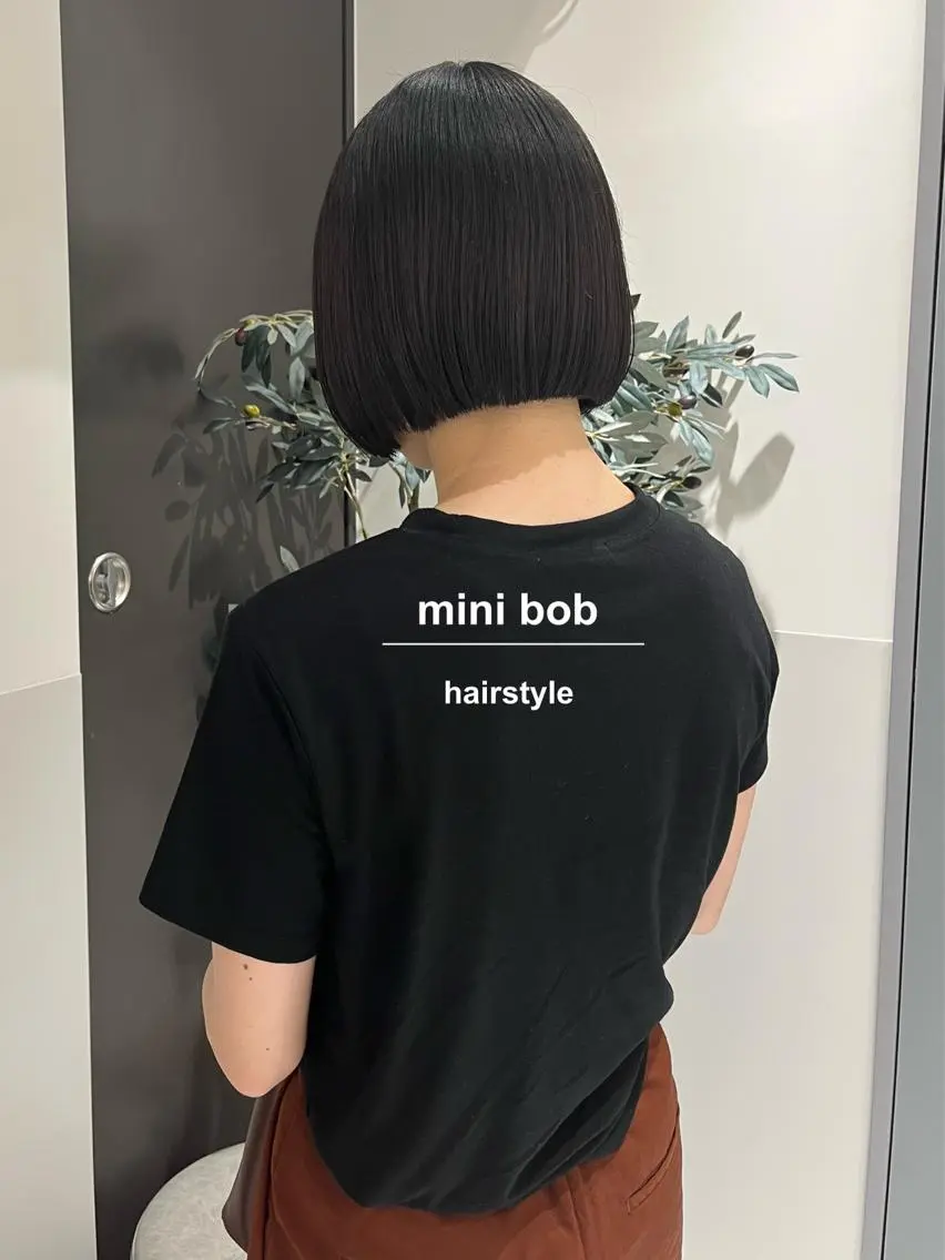 ミディアム カラー RINA🧤 デザインとボブのヘアスタイル