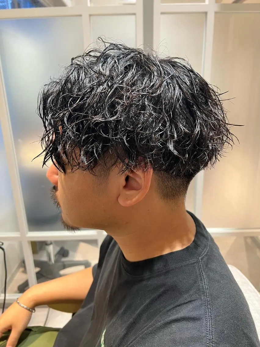 パーマ メンズ カット パーマ ⭕️メンズパーマ⭕️ 山口 裕太郎のヘアスタイル