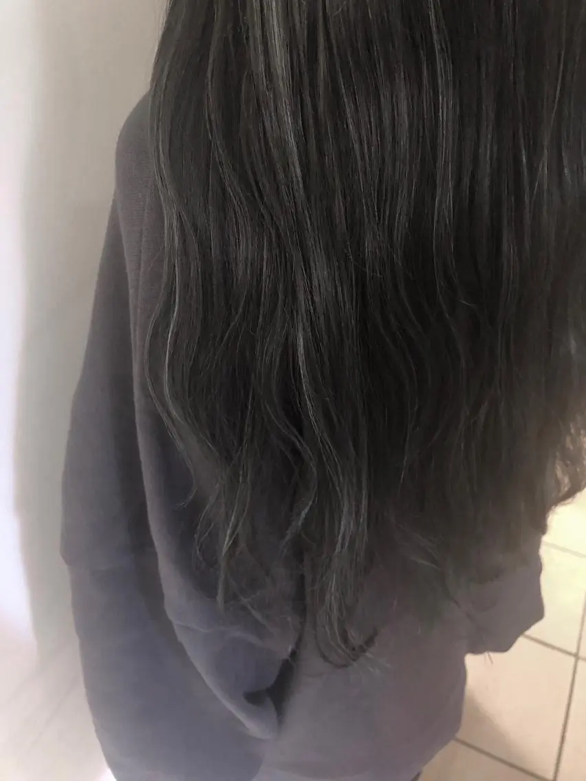 ロング カラー ブルーカラー ブルージュ 韓国hair ·͜· watanabeのヘアスタイル
