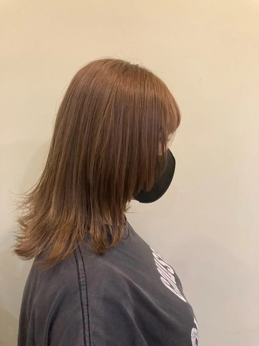 ミディアム カラー ベージュカラー ミルクティーベージュ カット ヘアカラー トリートメント 💎髪質改善💎 西森千夏のヘアスタイル
