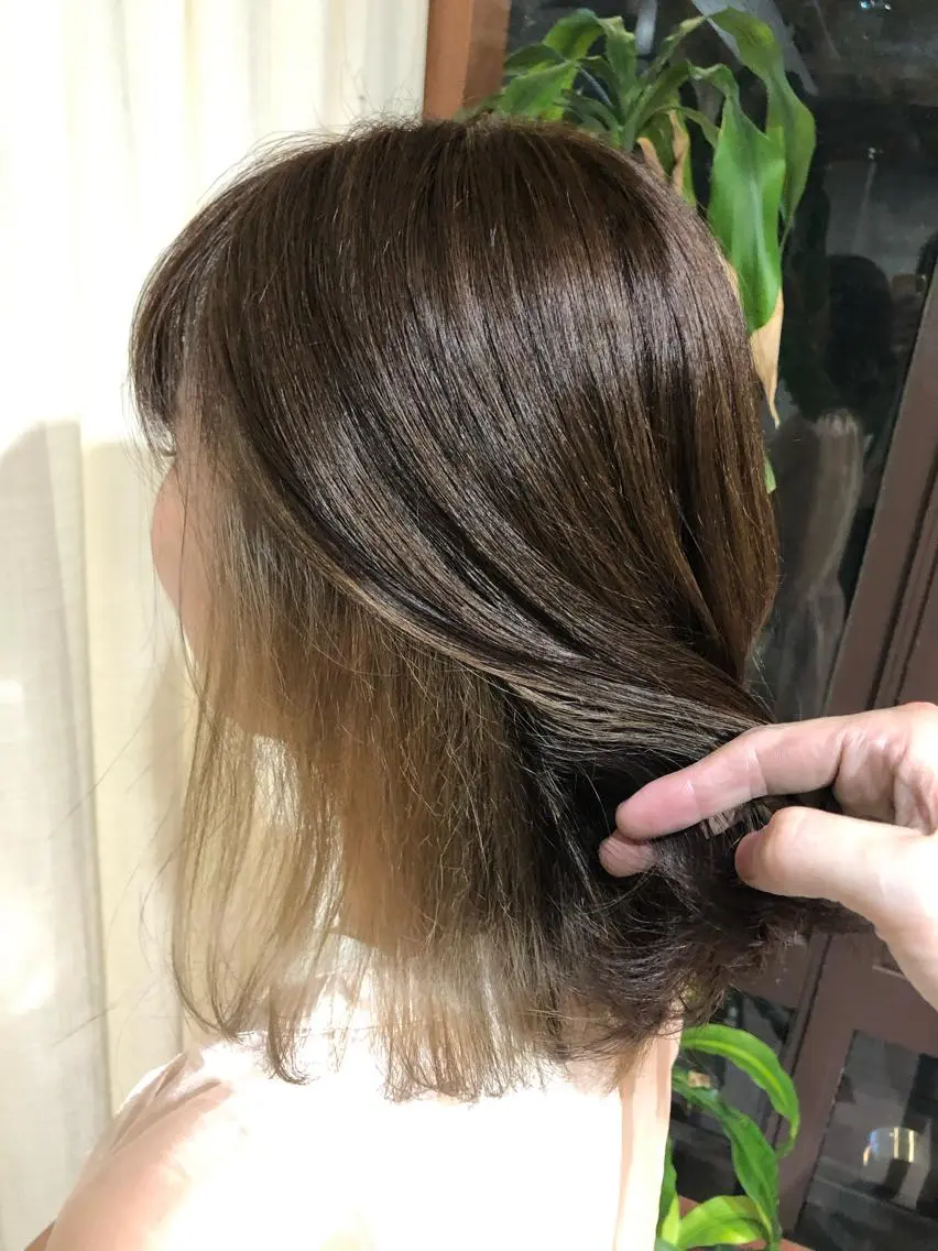 ミディアム カラー ブリーチ インナーカラー シルバー ヘアカラー トリートメント ハイトーン/ブリーチ ルミエール/新栄/栄のヘアスタイル