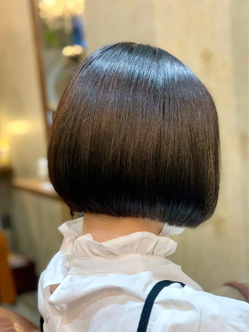 ショート カラー ボブ カット クバガワ シュンのヘアスタイル