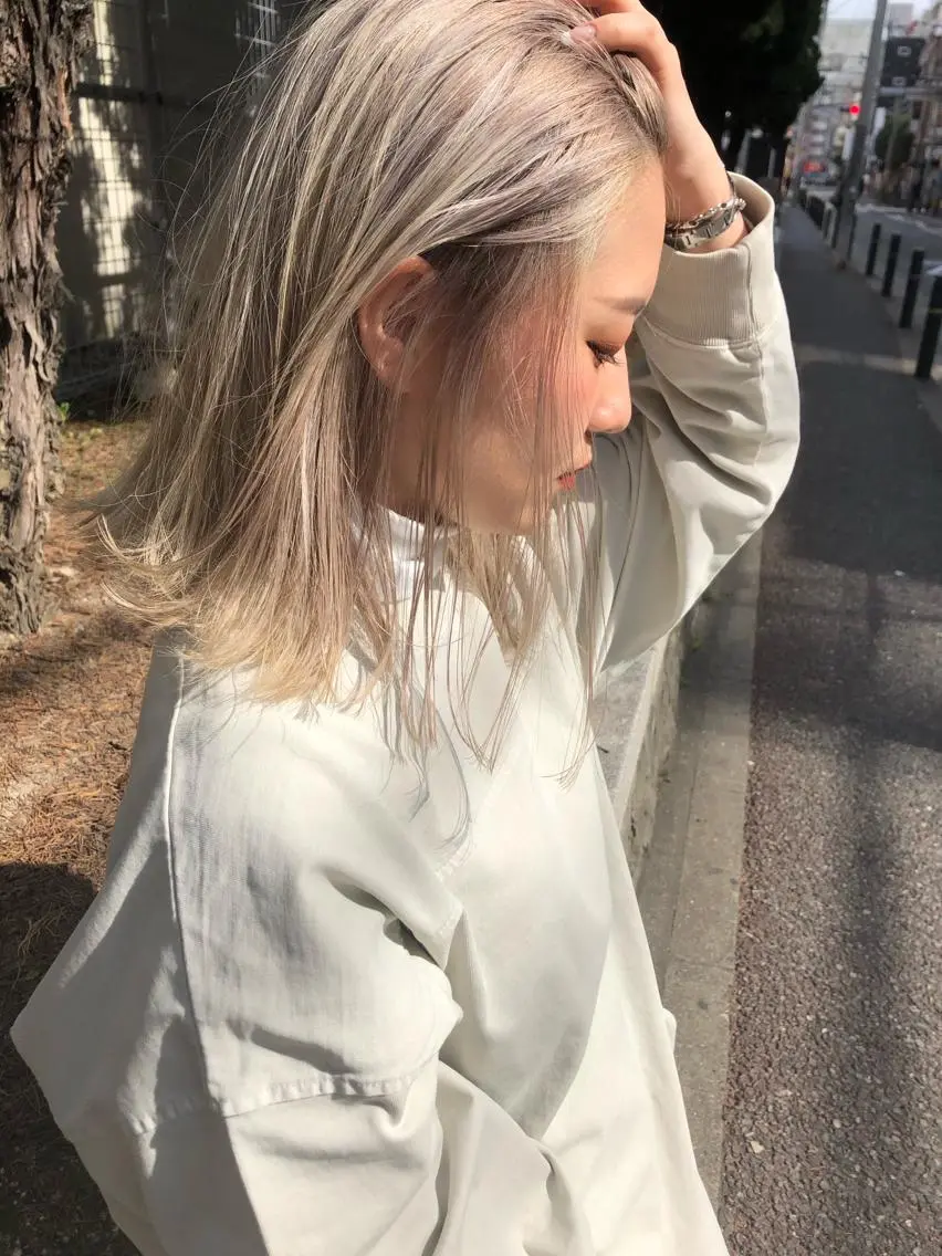 ミディアム カラー ブリーチ ブロンド 外国人風カラー Pia ツボイ ケイタのヘアスタイル