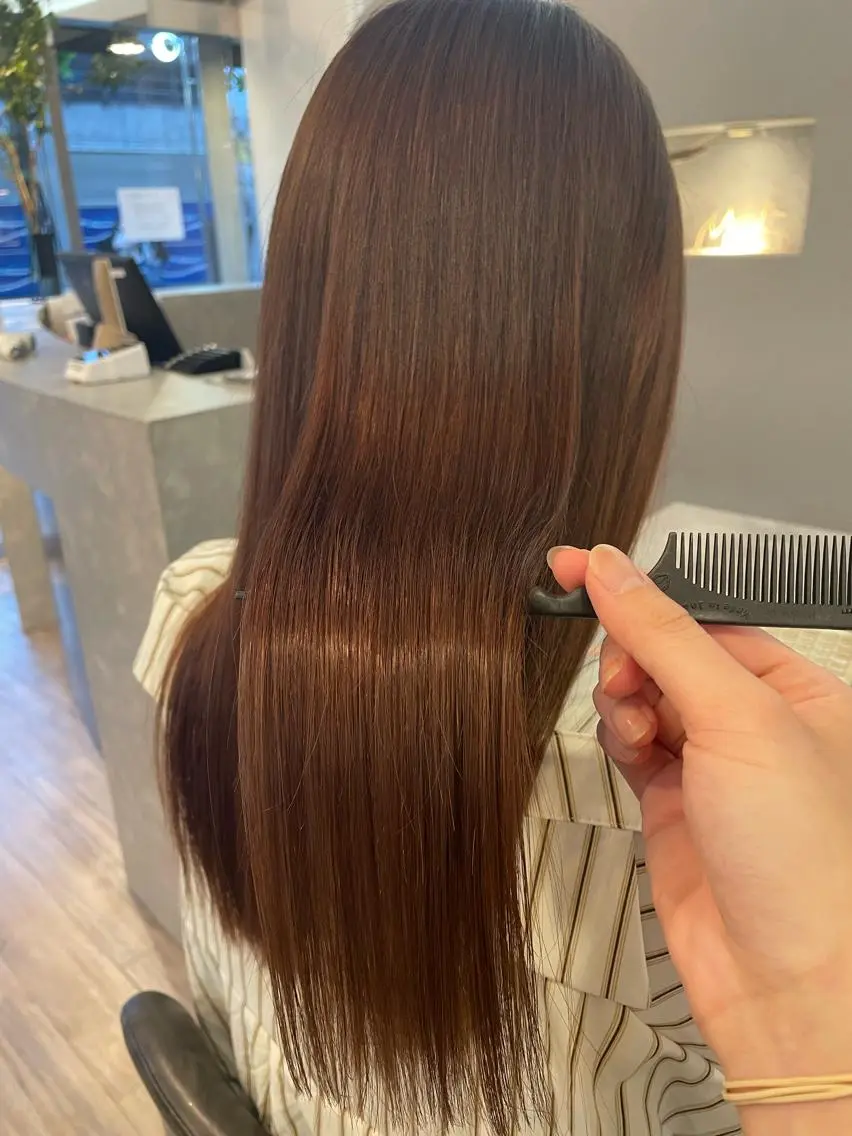 ロング 伸ばしかけ カット 縮毛矯正 トリートメント VISAGE ba.sk 金子詩帆のヘアスタイル