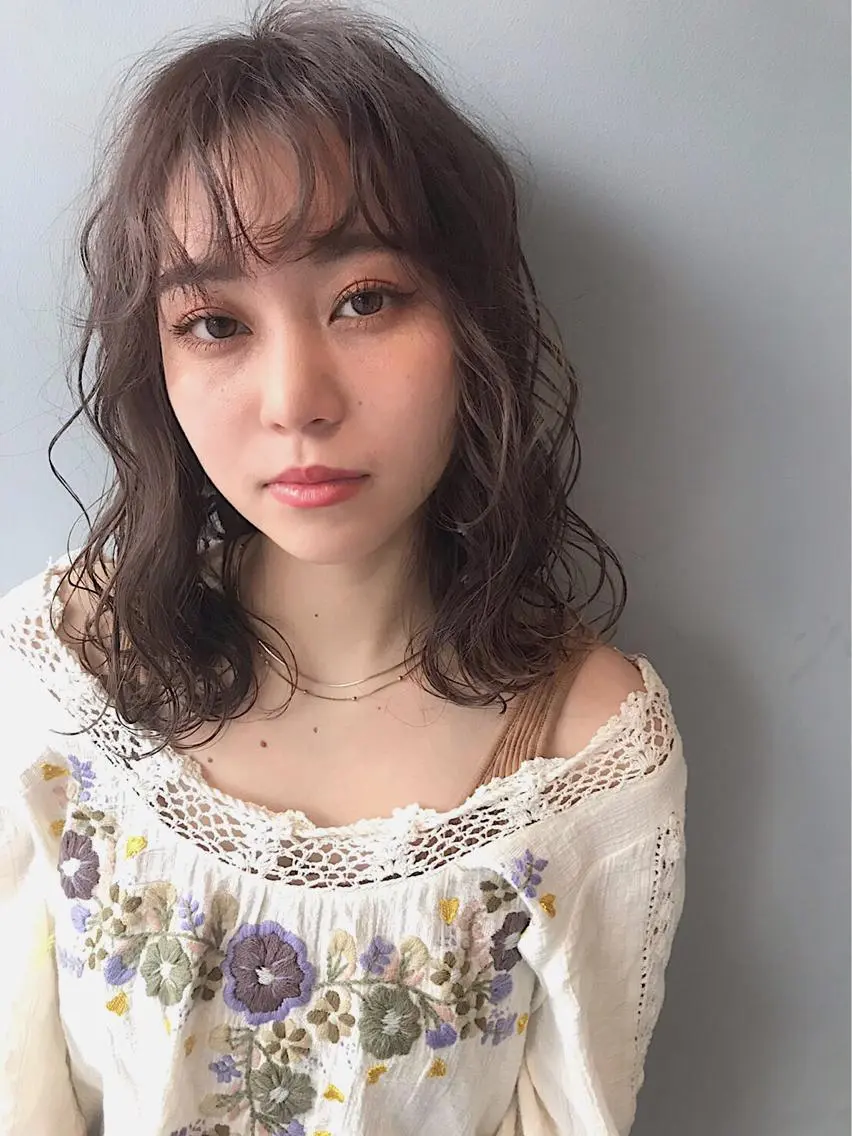 ミディアム カラー パーマ ヘアアレンジ ボブレイヤー ボブ レイヤーカット lani ブリーチ /ダブルカラーのヘアスタイル