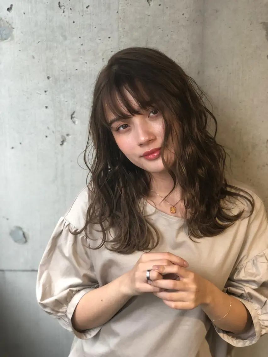 セミロング カラー アッシュ ベージュカラー カット ヘアカラー トリートメント 佐藤 高徳のヘアスタイル