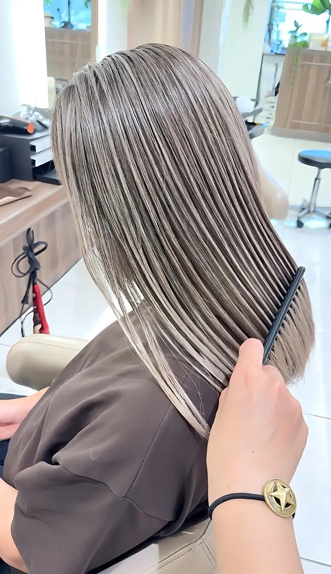 ロング カラー ブリーチ 髪質改善 ヘアカラー トリートメント 菅野翔汰/髪質改善 カラー/ブリーチのヘアスタイル