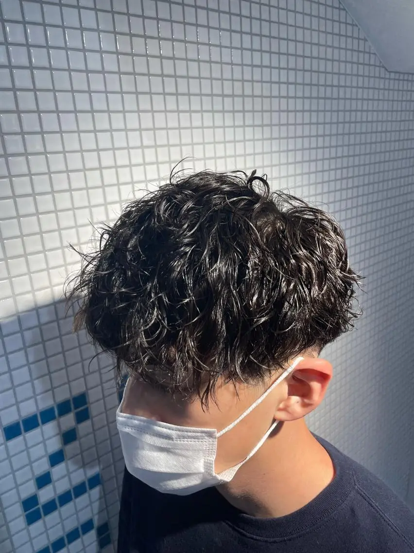 ショート カラー パーマ メンズ マッシュ 🔥メンズカラー🔥 セヤシュウヘイのヘアスタイル