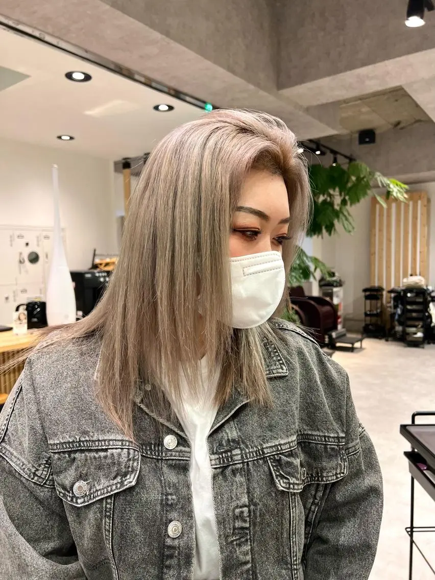 セミロング カラー カット ヘアカラー トリートメント 🍀お悩み改善憧れの 美髪　小林風雅のヘアスタイル