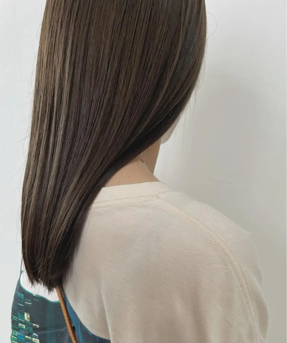 ロング カラー カット ヘアカラー トリートメント 山下 千明のヘアスタイル
