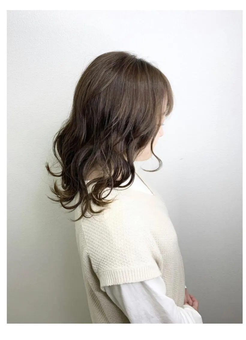セミロング （ayame） minoruのヘアスタイル