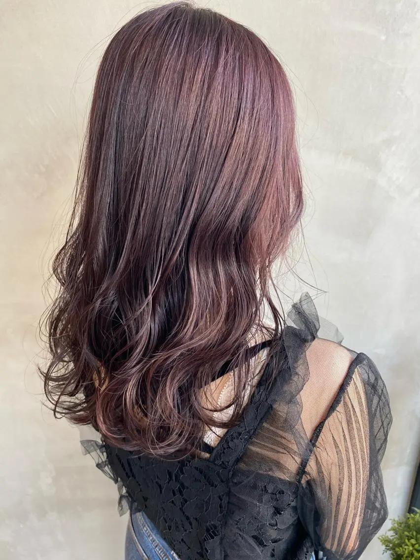 セミロング カラー ヘアアレンジ ネイル マツエク・マツパ インナーカラー くびれヘア 外国人風カラー 学生 レイヤーカット カット ヘアカラー 縮毛矯正 トリートメント 夜23時まで予約🉑 reverieあきらのヘアスタイル