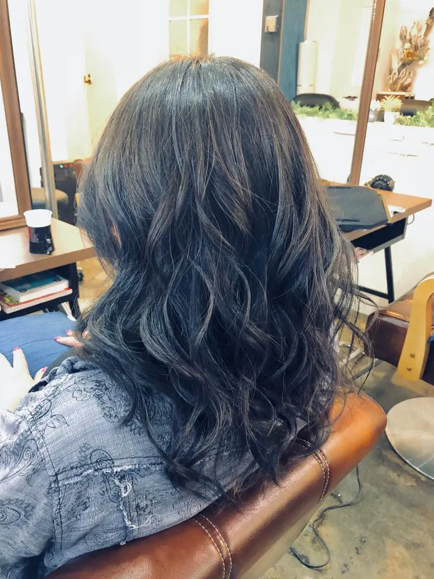 セミロング 吉田 典弘のヘアスタイル
