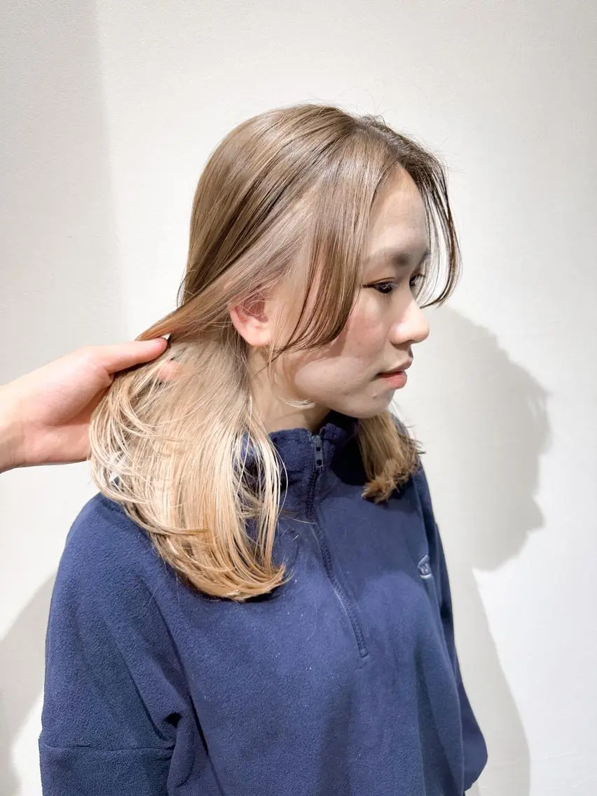 カラー インナーカラー 艶髪/髪質改善 塩屋公一朗のヘアスタイル