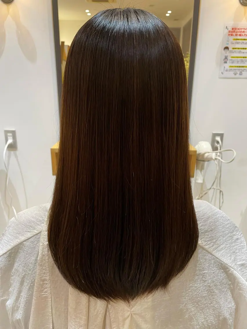 ロング 髪質改善 縮毛矯正 植田 愛里のヘアスタイル
