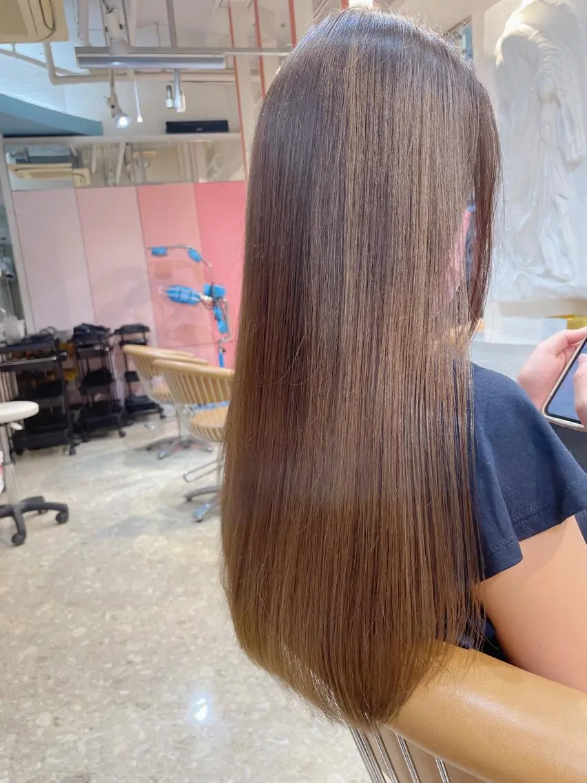 ロング カラー ベージュカラー ハイライトカラー ハイライト カット ヘアカラー 瀬川 雄太のヘアスタイル