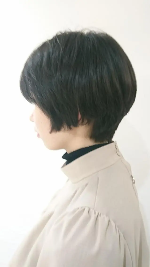 ショート 齋藤 愛美のヘアスタイル