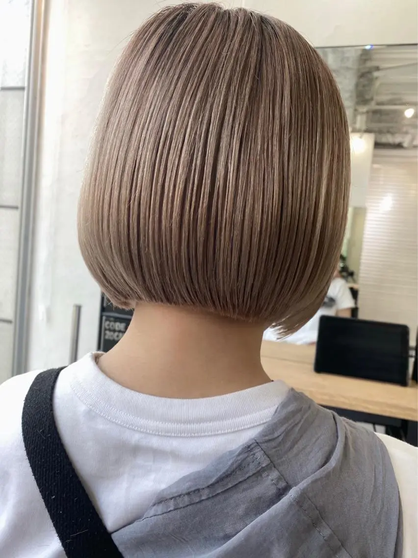 ショート カラー 韓国/ハイトーン/ ボブ🎀MIKU🎀のヘアスタイル