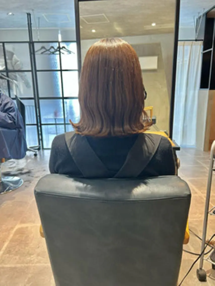 セミロング カラー パーマ ヘアアレンジ セミロングパーマ アディクシーカラー ブリーチ ケアカラー 透明感カラー ヘアケア特化型サロン newi 梅田のヘアスタイル