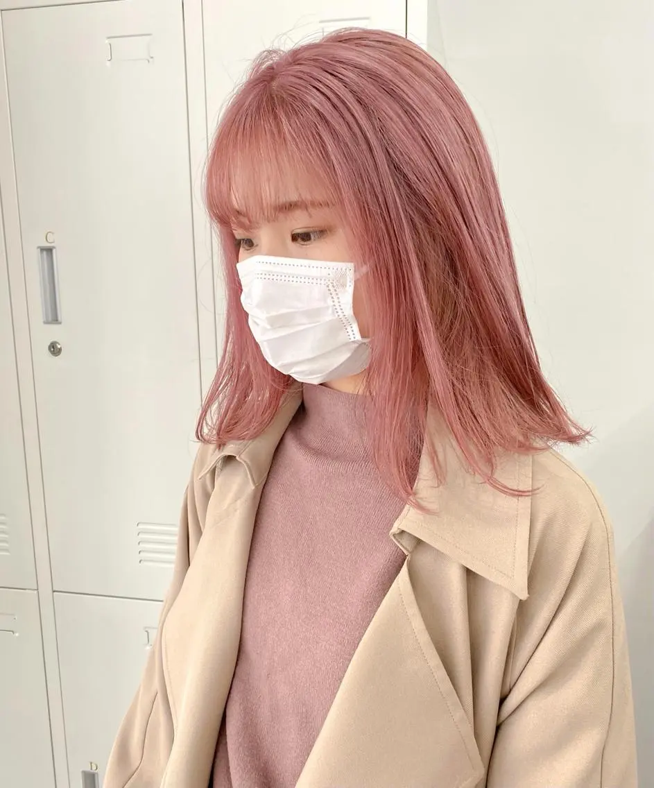 ミディアム カラー 似合わせベージュ 🍯ayumi🍯のヘアスタイル