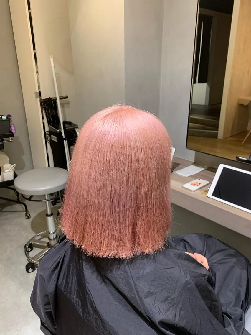 ミディアム カラー ヘアカラー 美髪・シールエクステ ホソタニリョウコのヘアスタイル