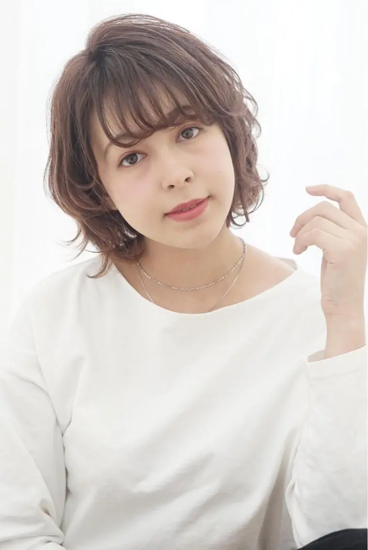 ミディアム カラー ボブ ✨店長 鈴木輝✨のヘアスタイル