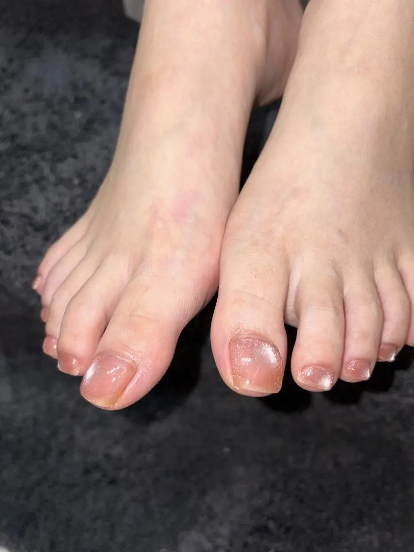 ネイル フットネイル 【倉田】 ロイヤル・セラピストのネイルデザイン