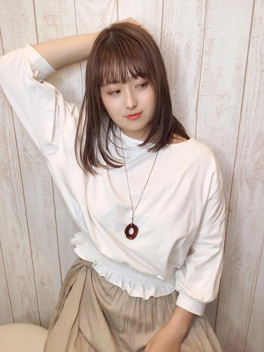 セミロング カラー revanz  revanz のヘアスタイル