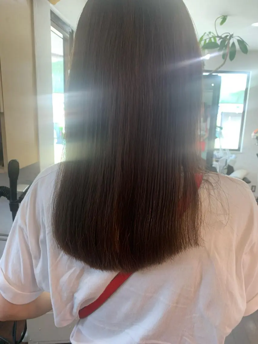 セミロング 縮毛矯正 角戸 りおのヘアスタイル