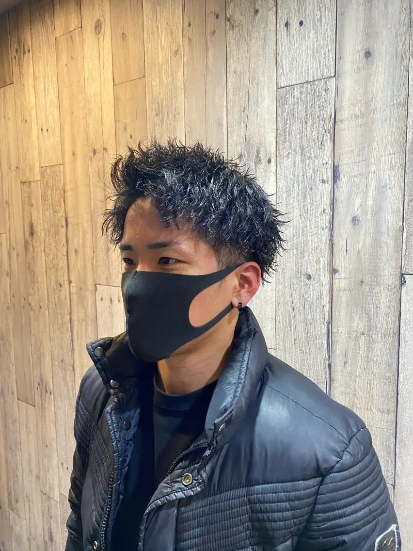 ショート パーマ メンズ メンズパーマ ツイストスパイラルパーマ スパイラルパーマ 渋谷【メンズ職人】 ツイスパ・メッシュのヘアスタイル