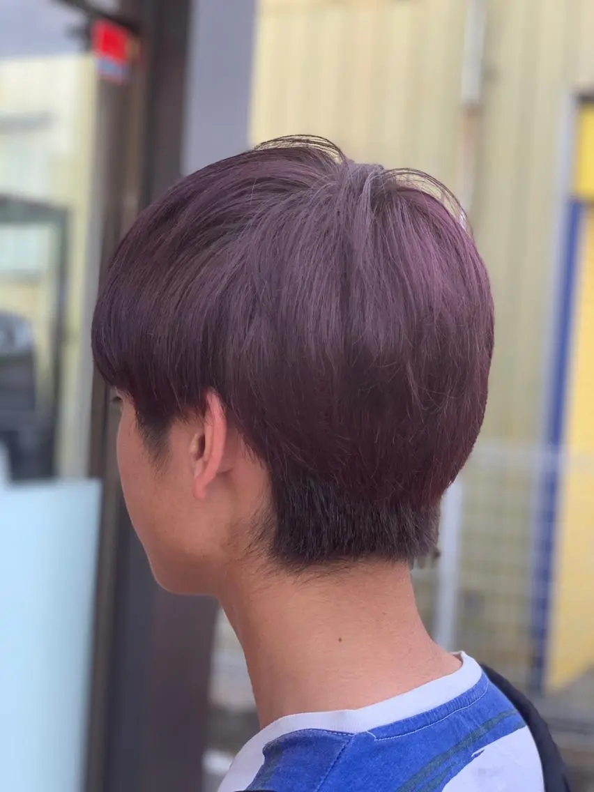 ショート メンズスタイル バレイヤージュ　齋藤のヘアスタイル