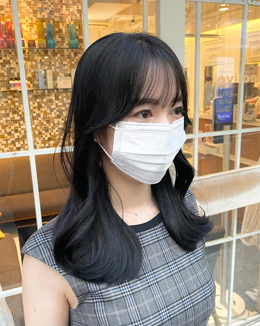 ミディアム カラー 透明感カラー くびれヘア エギョモリ ヨシンモリ 韓国風ヘア 横浜/レイヤーカット /韓国ヘア/佐藤記正のヘアスタイル