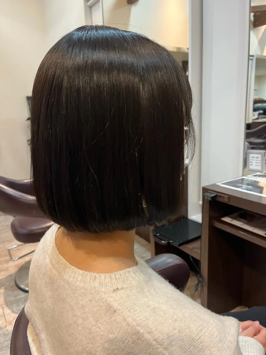 ショート 古川 安紀のヘアスタイル