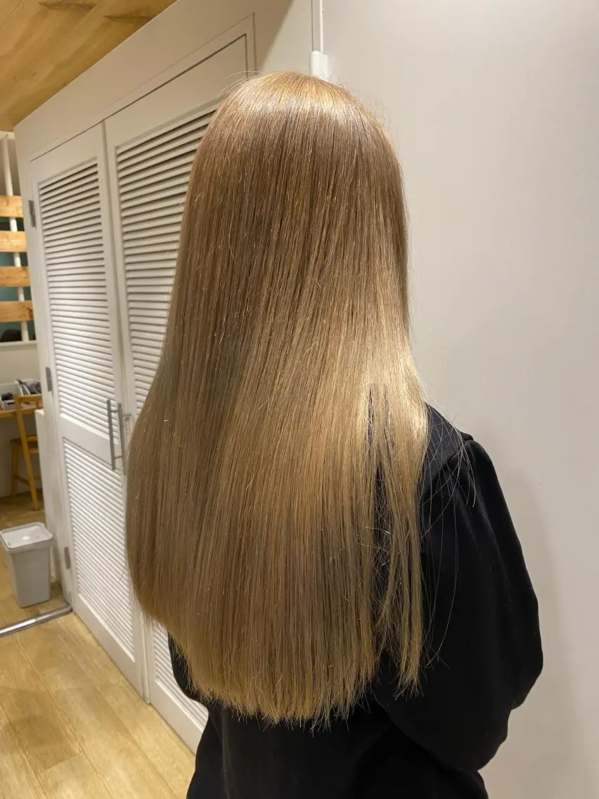 ロング カラー ヘアカラー kawabe maikoのヘアスタイル