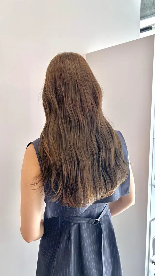 ロング カラー カット ヘアカラー トリートメント 赤みゼロ/透明感 カラー🌿KANTAのヘアスタイル