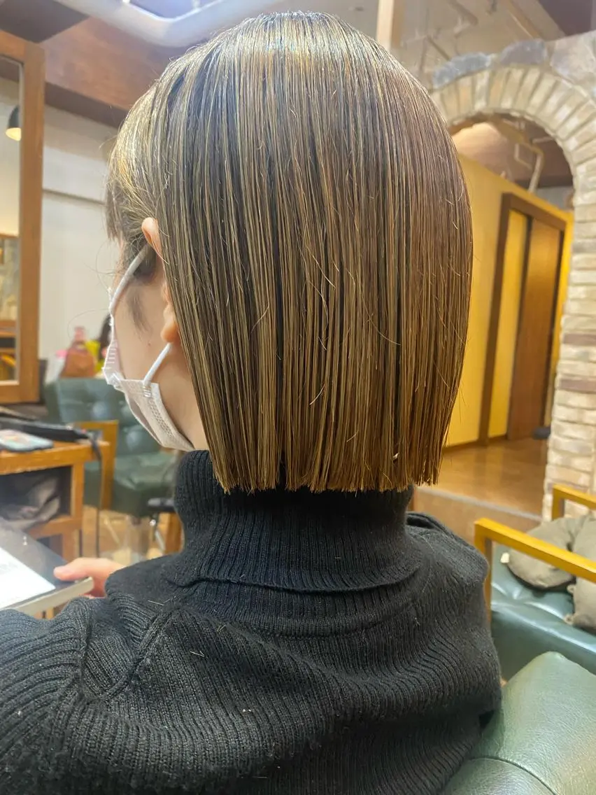 ショート カラー ハイライトカラー ハイライト マンツーマン 美容師💚コウブチのヘアスタイル