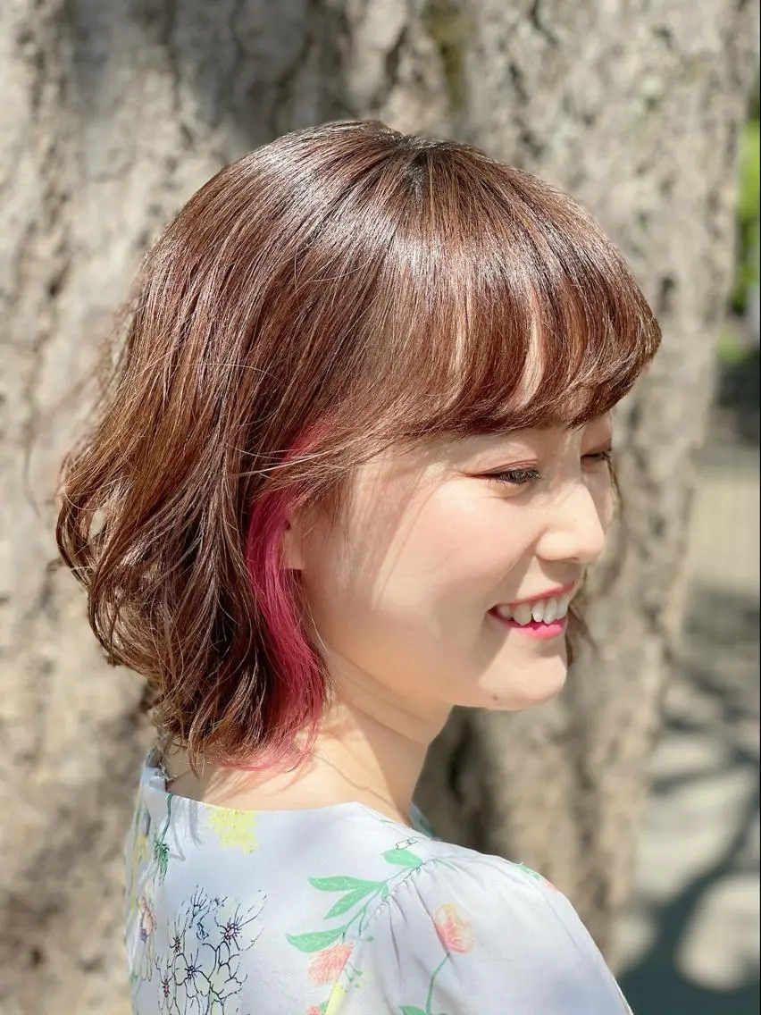 ミディアム カラー カット ヘアカラー 伊熊 美砂のヘアスタイル