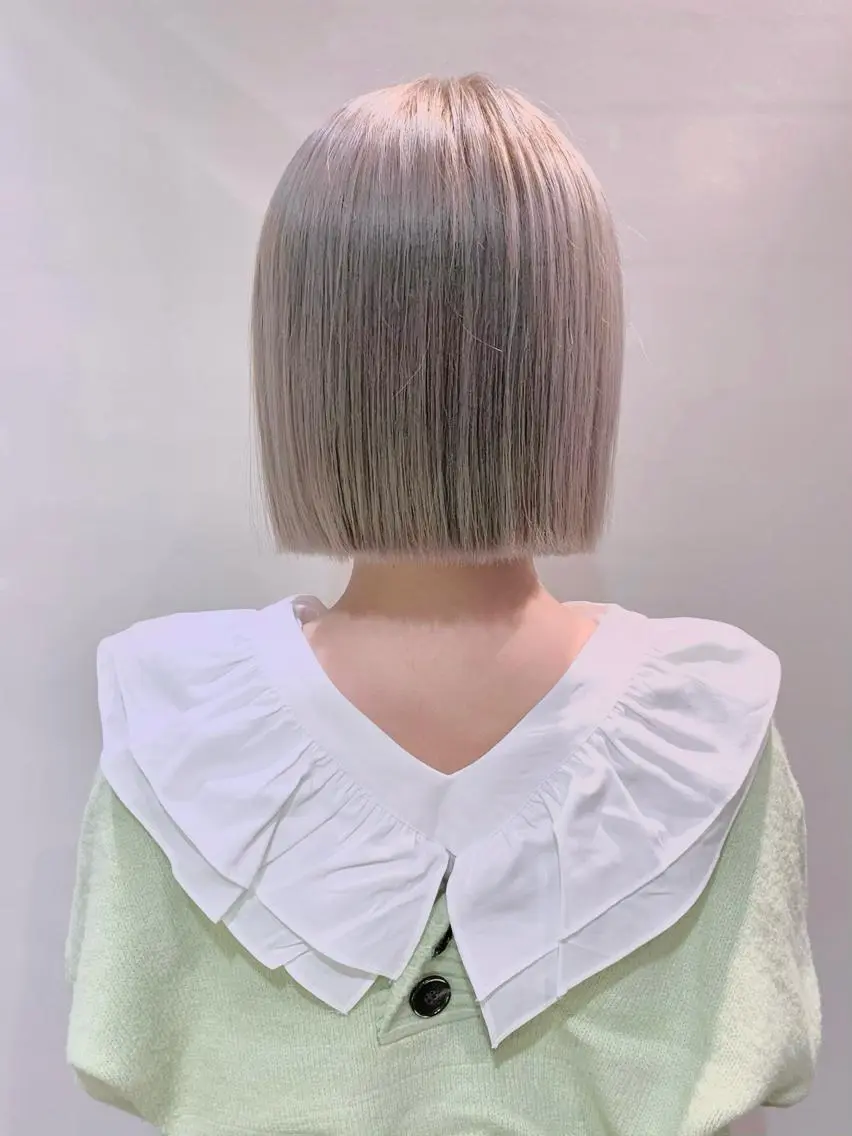 ショート カラー ヘアアレンジ 柔らか垢抜けｶﾗｰと ｶｯﾄ🫧ASUKAのヘアスタイル