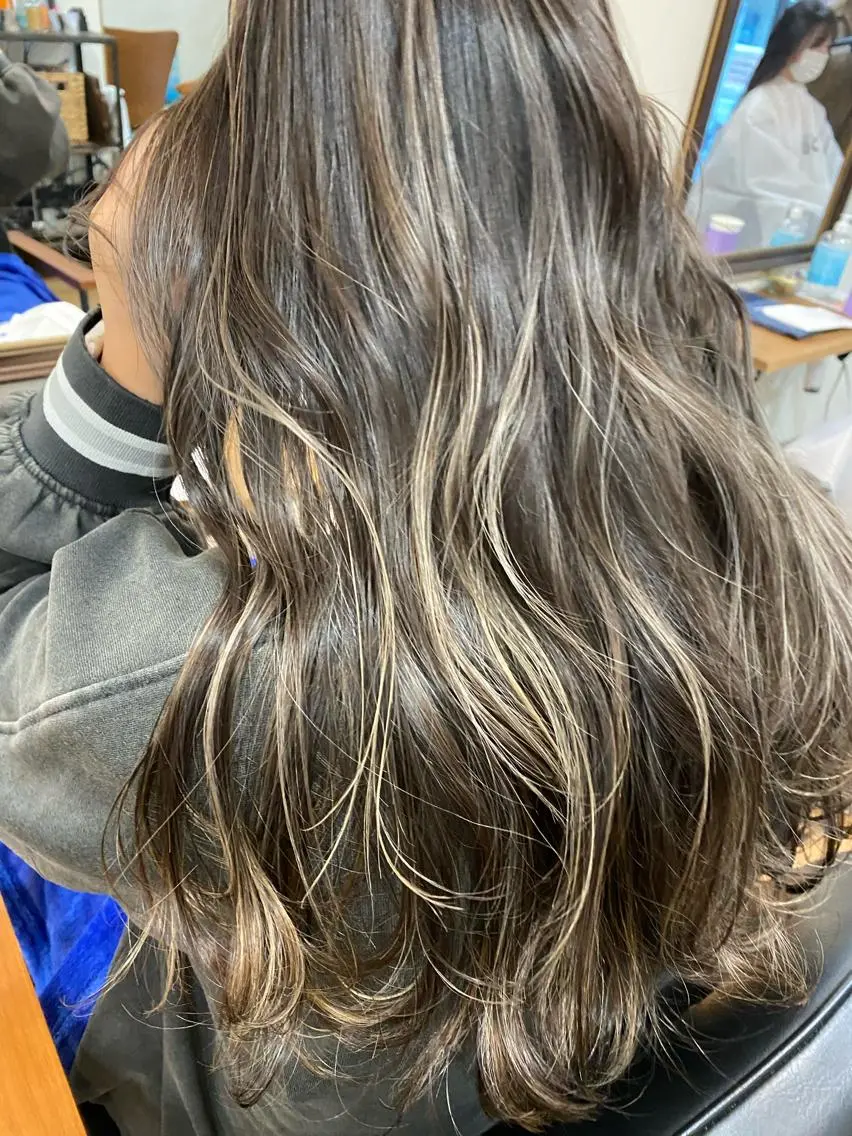 カラー 馬場 涼平のヘアスタイル